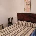 Rent 4 bedroom apartment in huelva