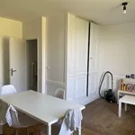 Appartement de 27 m² avec 1 chambre(s) en location à Vitr