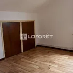 Rent 5 bedroom house of 100 m² in Séméac