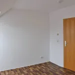 Schicke Wohnung unterm Dach!