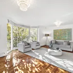 Rent 3 bedroom apartment in Toorak