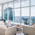 Rent 1 bedroom apartment of 582 m² in Manhattan