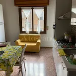 Rent 4 bedroom apartment of 65 m² in Reggio di Calabria