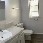 Rent 1 bedroom apartment in Long Beach