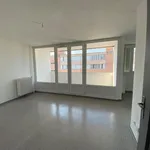 Appartement de 81 m² avec 4 chambre(s) en location à Vedène