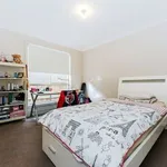 Rent 4 bedroom house in Tarneit