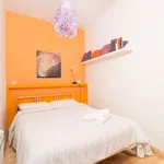 Rent 1 bedroom apartment of 65 m² in madrid