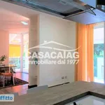 Affitto 6 camera casa di 320 m² in Rome