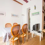 Rent 1 bedroom apartment of 70 m² in valencia