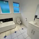 Rent 3 bedroom apartment in Wellington