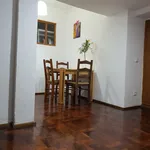 Quarto de 75 m² em Caxias