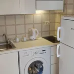 Rent 1 bedroom apartment of 35 m² in Roma