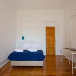 Rent 10 bedroom apartment in Lisbon