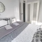 Rent 2 bedroom apartment of 55 m² in Lisbon