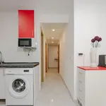 Rent 4 bedroom apartment in Valencia