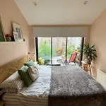 Rent 4 bedroom flat in St Albans