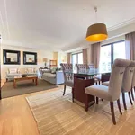 Rent 3 bedroom apartment of 151 m² in Lisbon