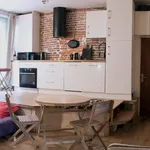 Rent 2 bedroom apartment of 45 m² in Paris