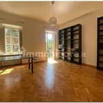 Rent 5 bedroom apartment of 140 m² in Turin