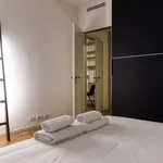 Rent 2 bedroom apartment of 94 m² in milan