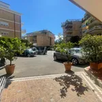 Rent 2 bedroom apartment of 60 m² in Roma