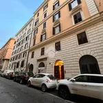 Rent 2 bedroom apartment of 82 m² in Roma