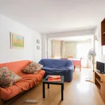 Rent a room of 90 m² in valencia