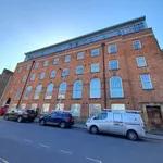 Rent 2 bedroom flat in Nottingham