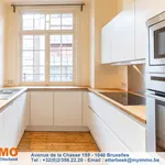 Huur 2 slaapkamer appartement van 124 m² in Etterbeek