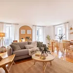 Appartement de 90 m² avec 4 chambre(s) en location à Paris