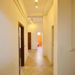 Rent 5 bedroom apartment of 94 m² in Milan