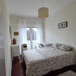 Rent a room in lisbon