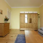 Rent 1 bedroom apartment of 34 m² in berlin