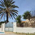 Villa arredata con terrazzo Stagnone