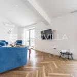 Rent 5 bedroom apartment of 185 m² in Trogir