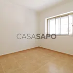 Rent 1 bedroom house of 110 m² in Seixal