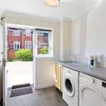 Rent 4 bedroom apartment of 101 m² in Norwich