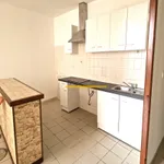 Appartement de 51 m² avec 3 chambre(s) en location à Montelimar