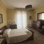 Rent 4 bedroom apartment of 20 m² in Foggia