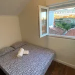 Quarto de 70 m² em porto