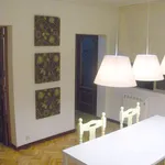 Rent a room in Madrid']