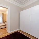 Rent 5 bedroom apartment of 135 m² in Capital City of Prague