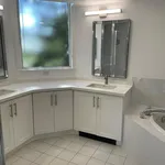 Appartement de 2077 m² avec 2 chambre(s) en location à Vaughan (Crestwood-Springfarm-Yorkhill)