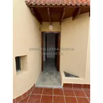 Alquilo 3 dormitorio apartamento de 174 m² en Almeria