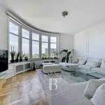 Rent 2 bedroom apartment of 145 m² in Bruxelles