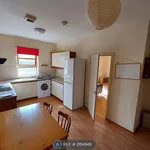 Rent 2 bedroom apartment in Scotland