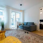 Miete 1 Schlafzimmer wohnung von 500 m² in Vienna