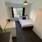 Rent 5 bedroom house in East Midlands