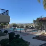 Rent 2 bedroom apartment in Vista