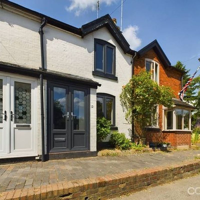 Cottage to rent in Brookside, Rolleston-On-Dove, Burton-On-Trent, Staffordshire DE13 Tutbury
